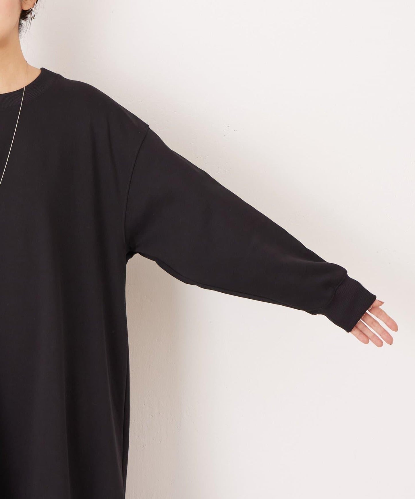 下襬荷葉邊衛衣連衣裙