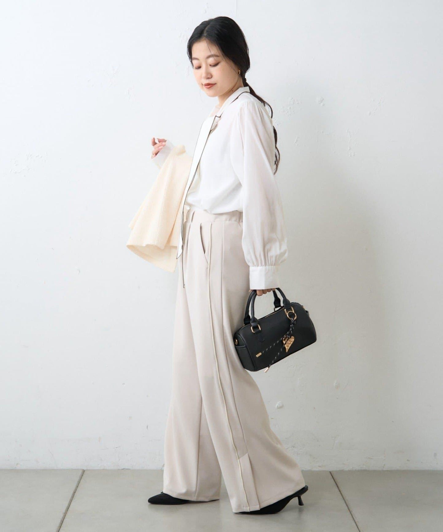 配色滾邊蝴蝶結領襯衫