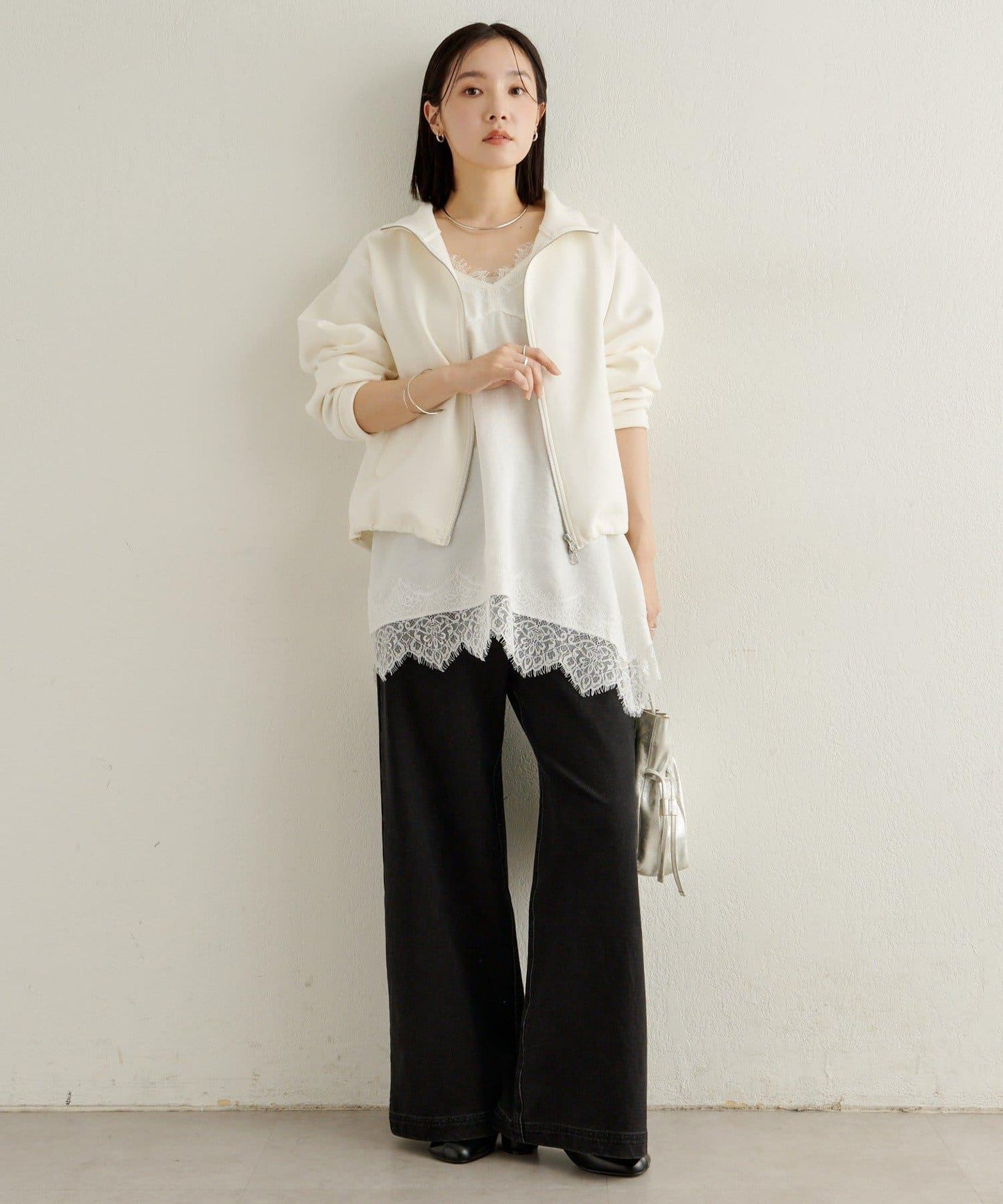 蕾絲吊帶長款上衣