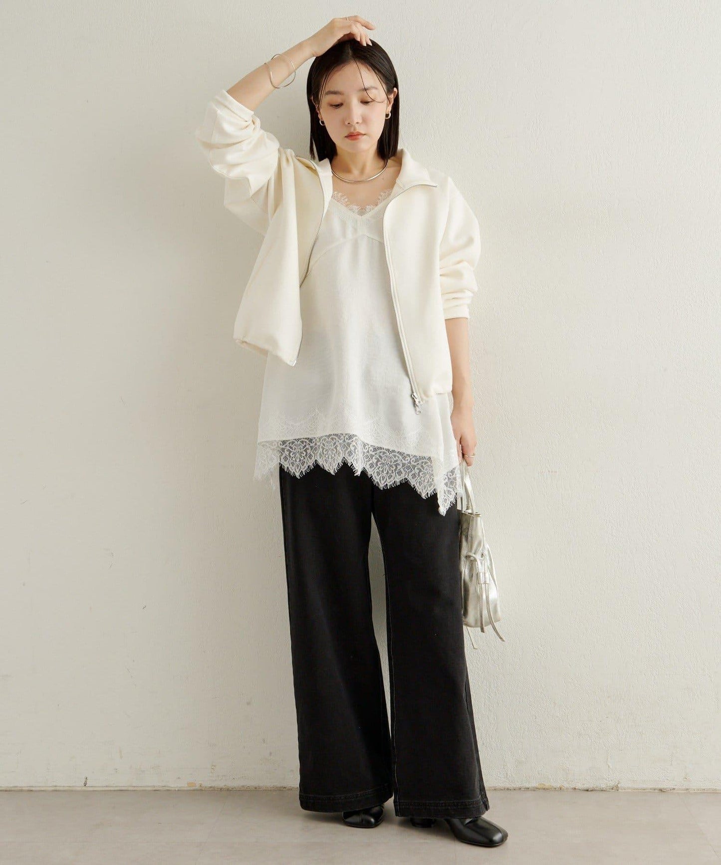 蕾絲吊帶長款上衣