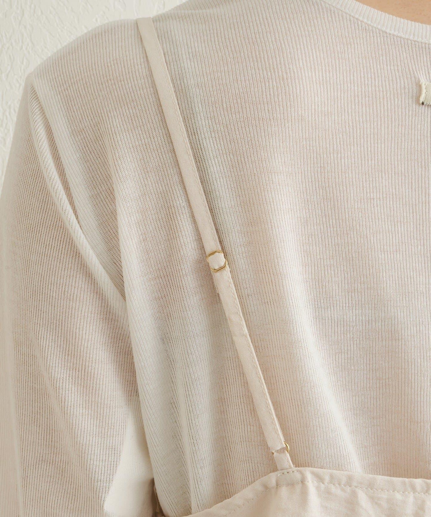 蕾絲吊帶長款上衣