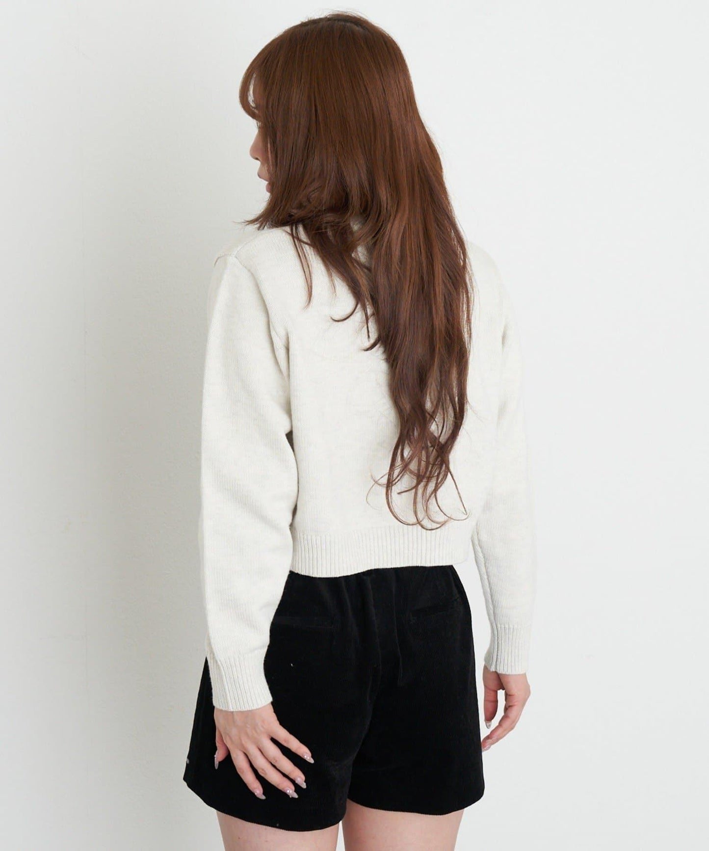 標誌合身針織上衣