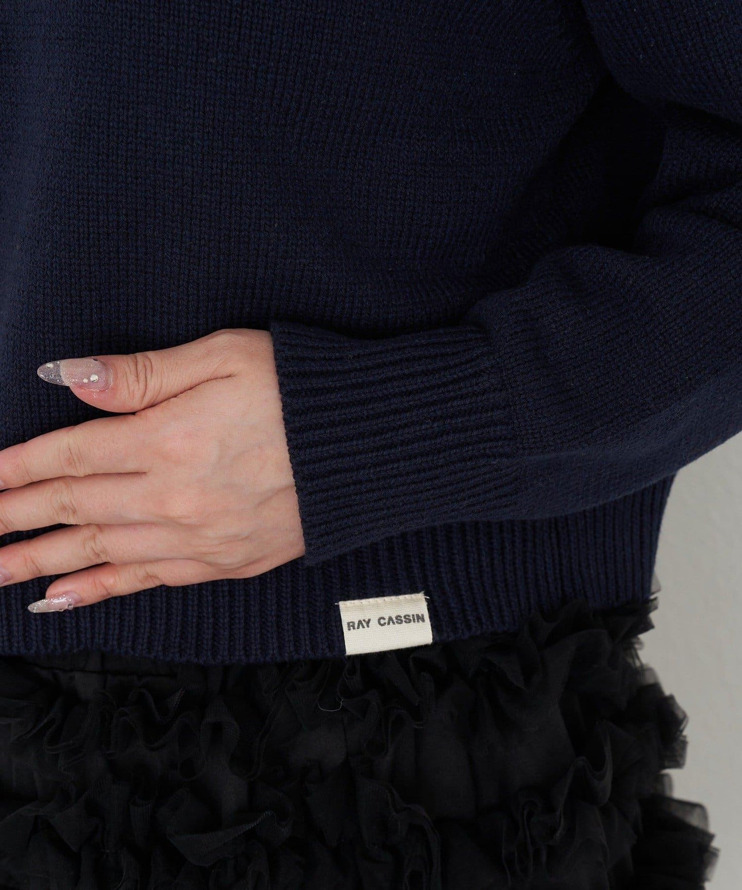 標誌合身針織上衣