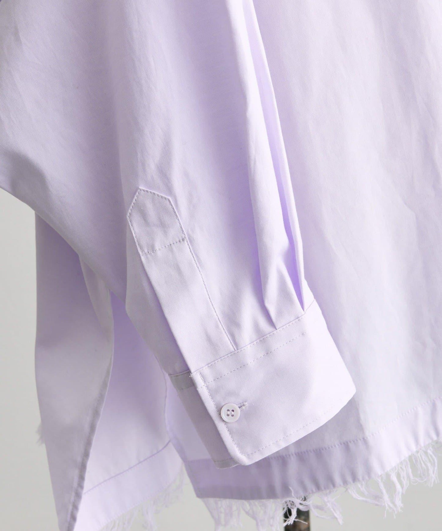 寬鬆流蘇襯衫【SUM1 STYLE】