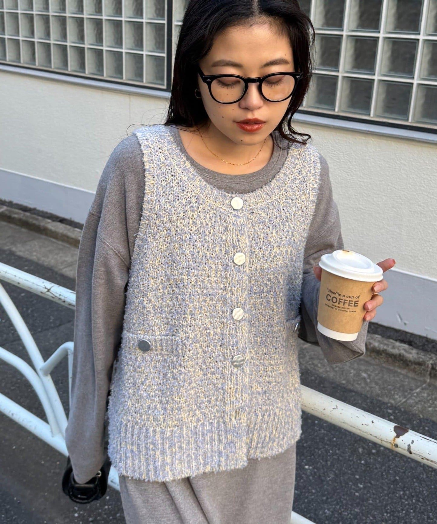 銀色紐扣粗花呢針織馬甲