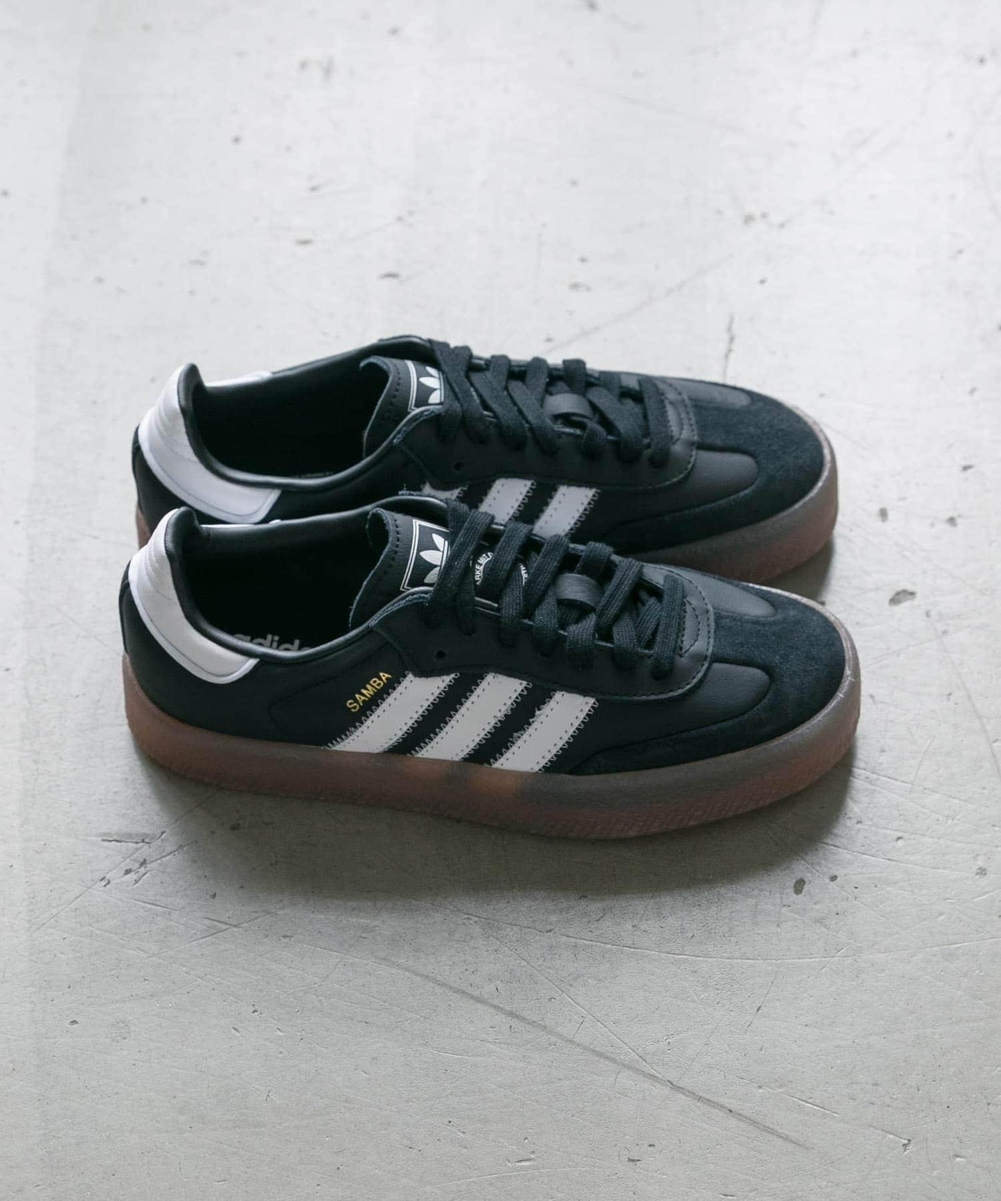 adidas SAMBAE 女款
