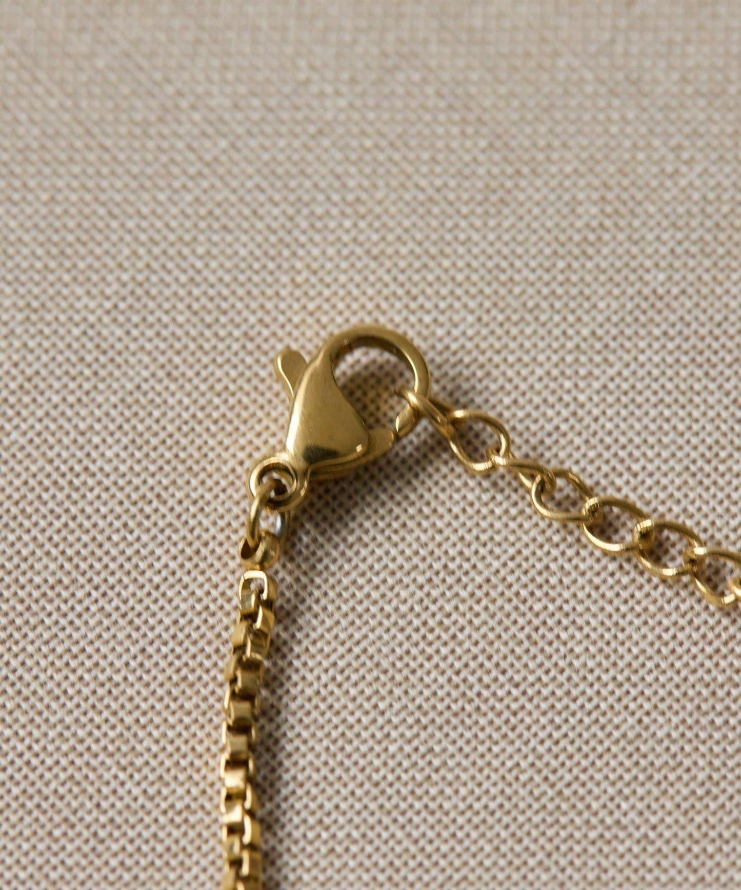 《金屬過敏適用/不鏽鋼》太陽與月亮項鍊