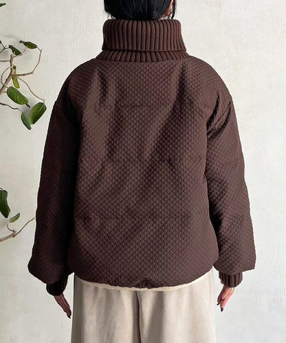 帶領壓花羽絨服