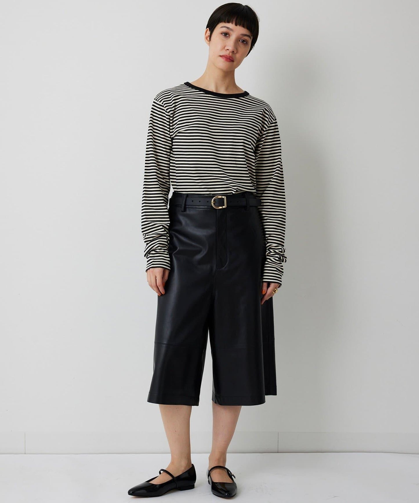 THE PAUSE 馬蹄形設計 腰帶