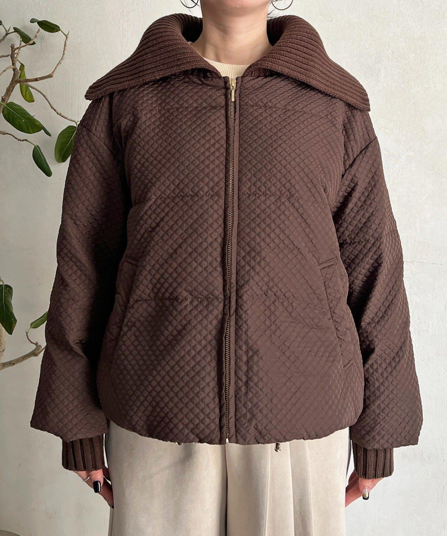 帶領壓花羽絨服