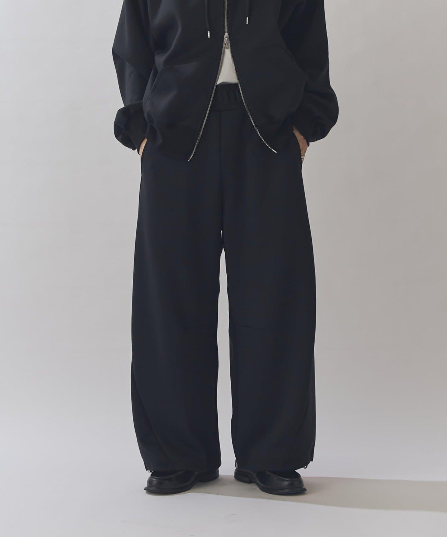 Relax 彈力修身褲