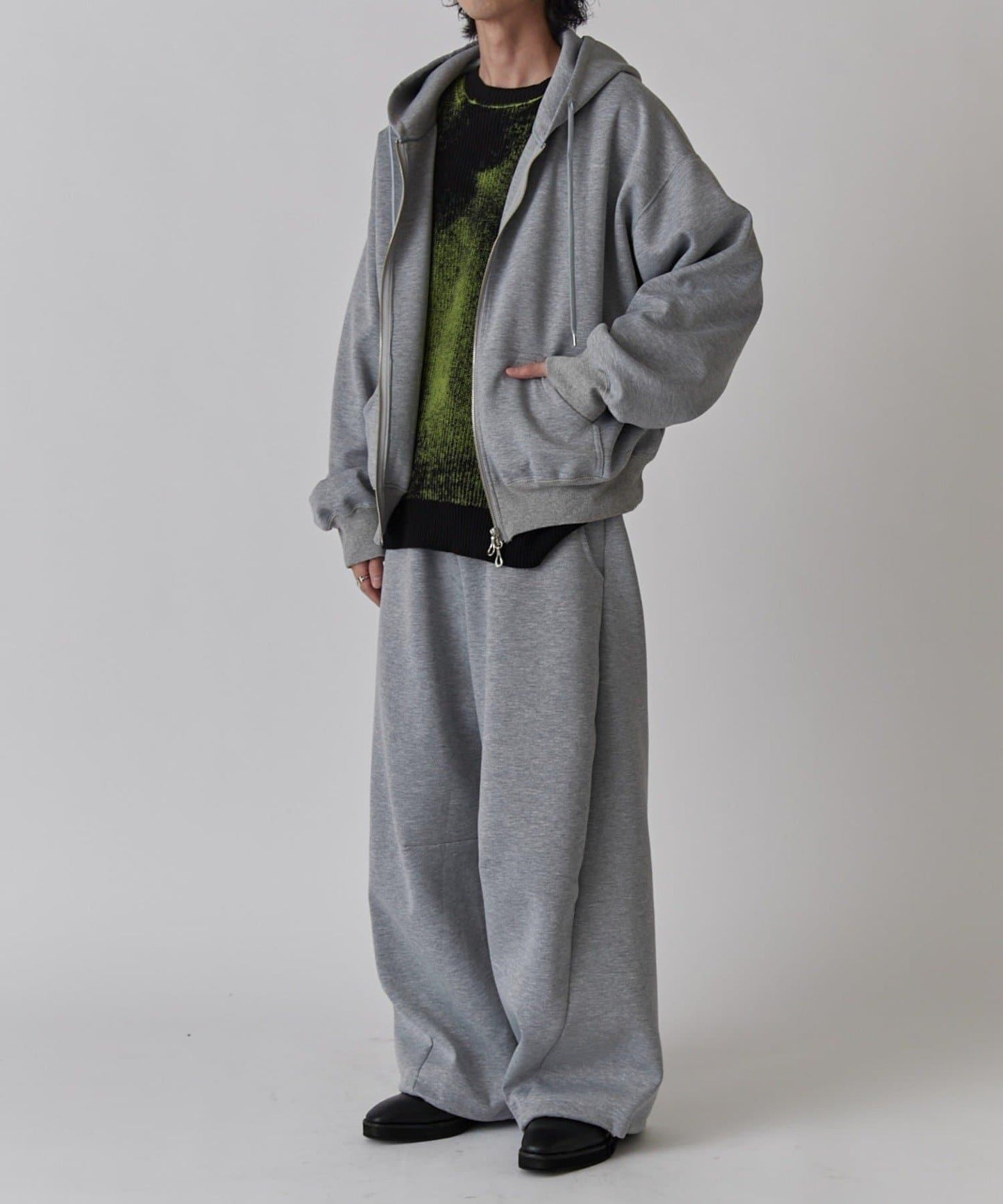 休閒連帽拉鍊外套