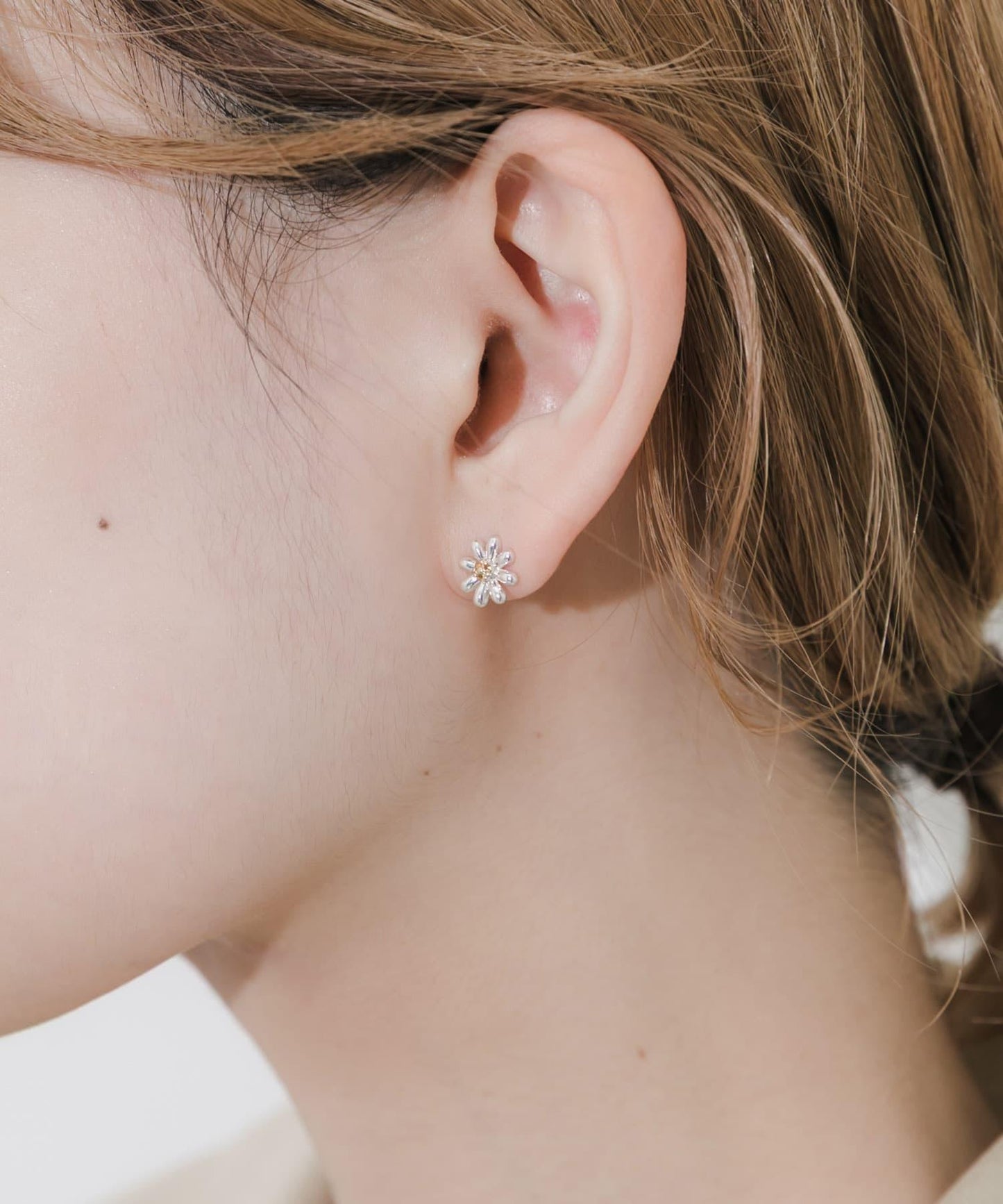 迷你花朵耳環