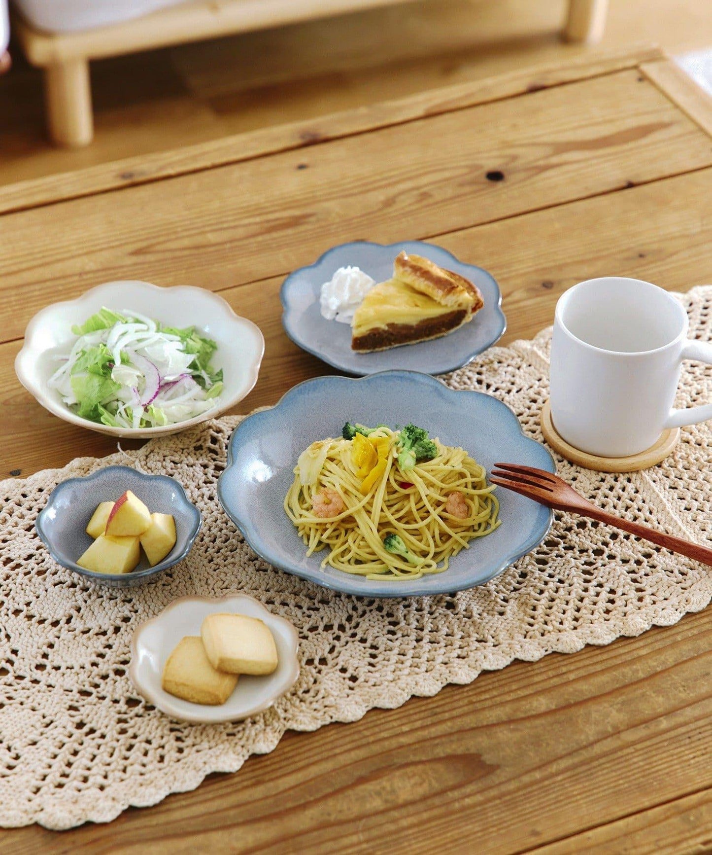 花卉圖案 深盤 21.5cm