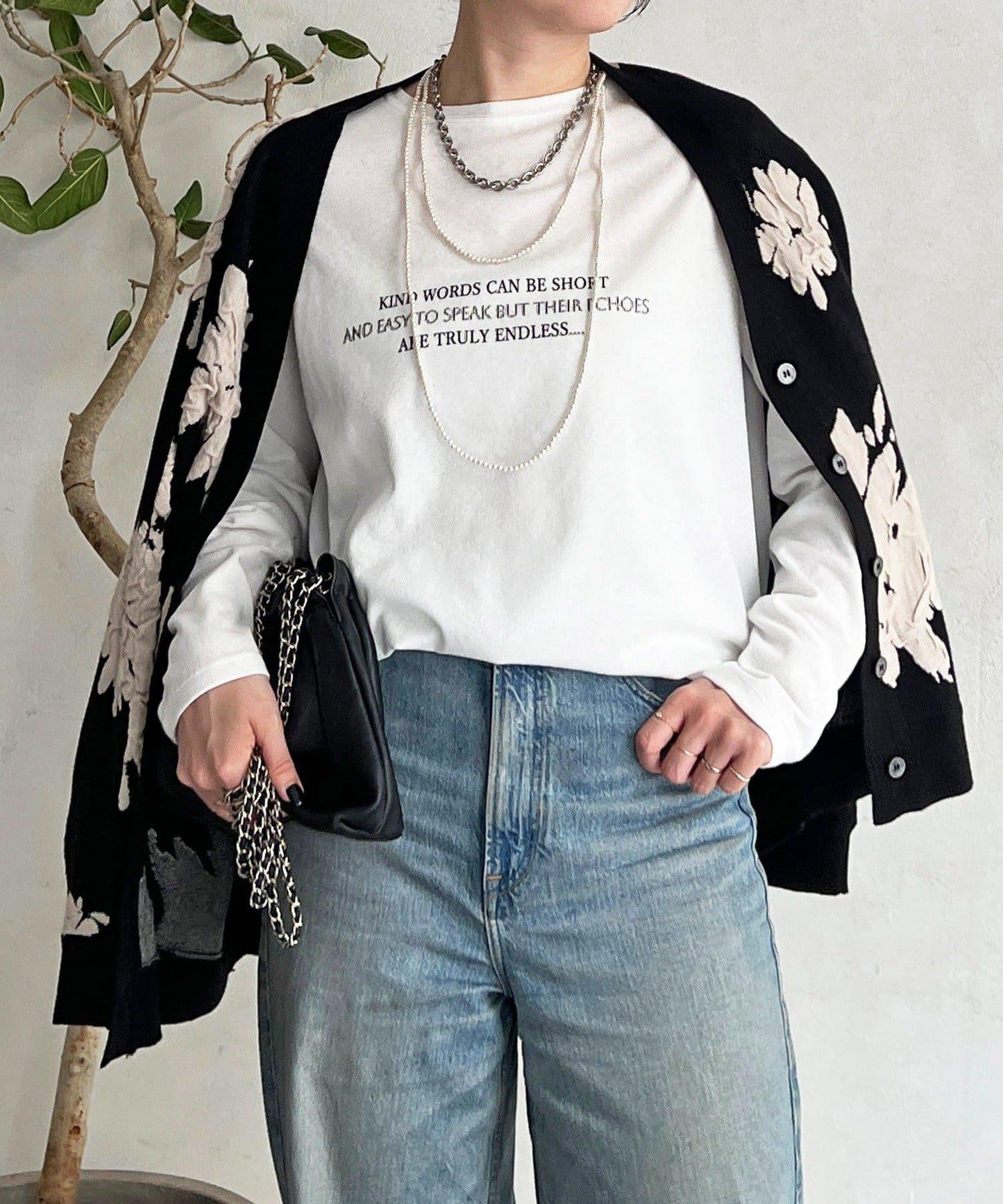 斯拉布紋理logo設計T恤