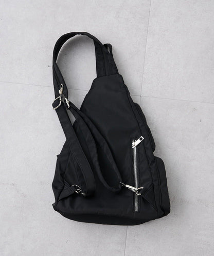 肩背雙肩兩用 2WAY 包