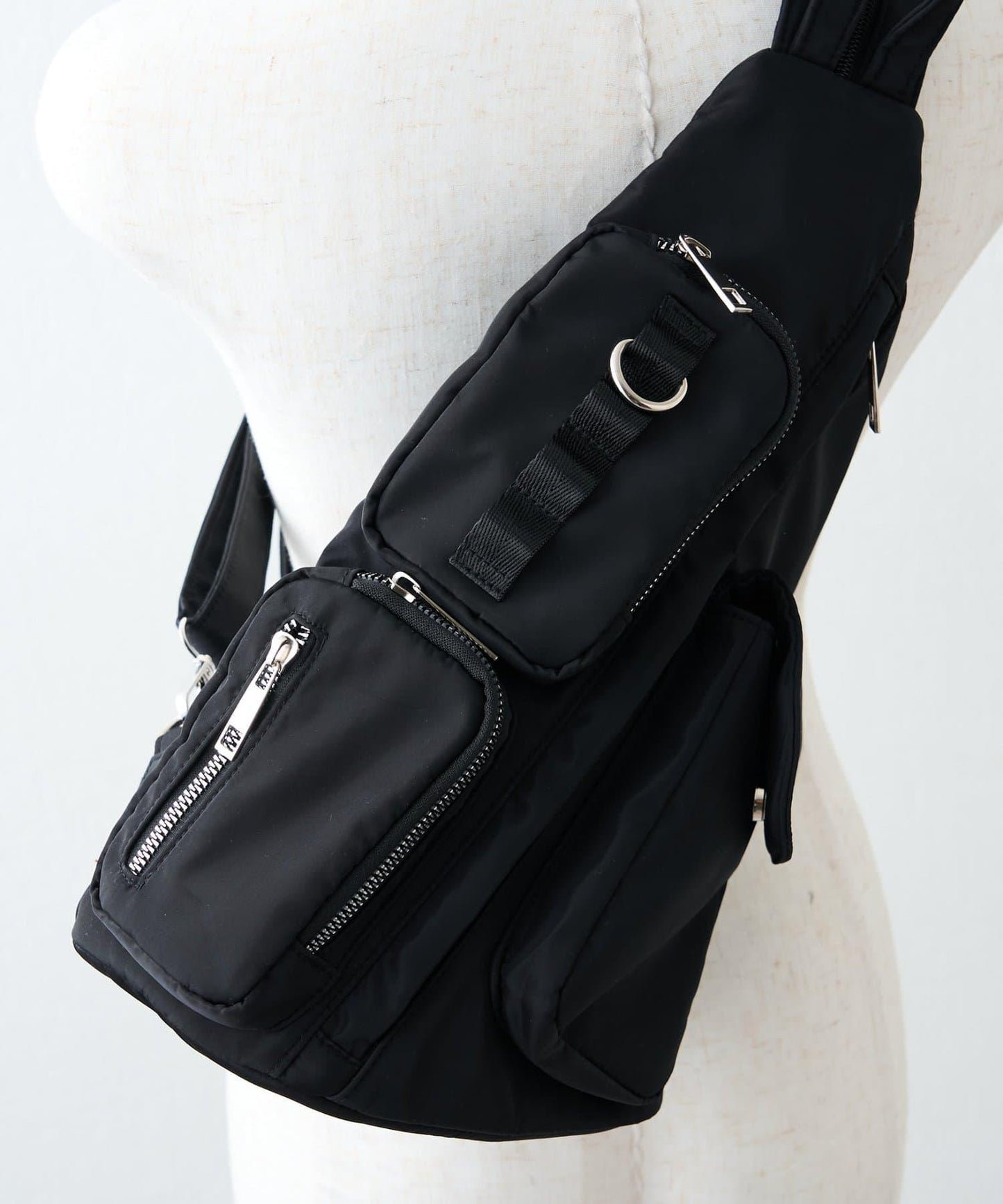 肩背雙肩兩用 2WAY 包