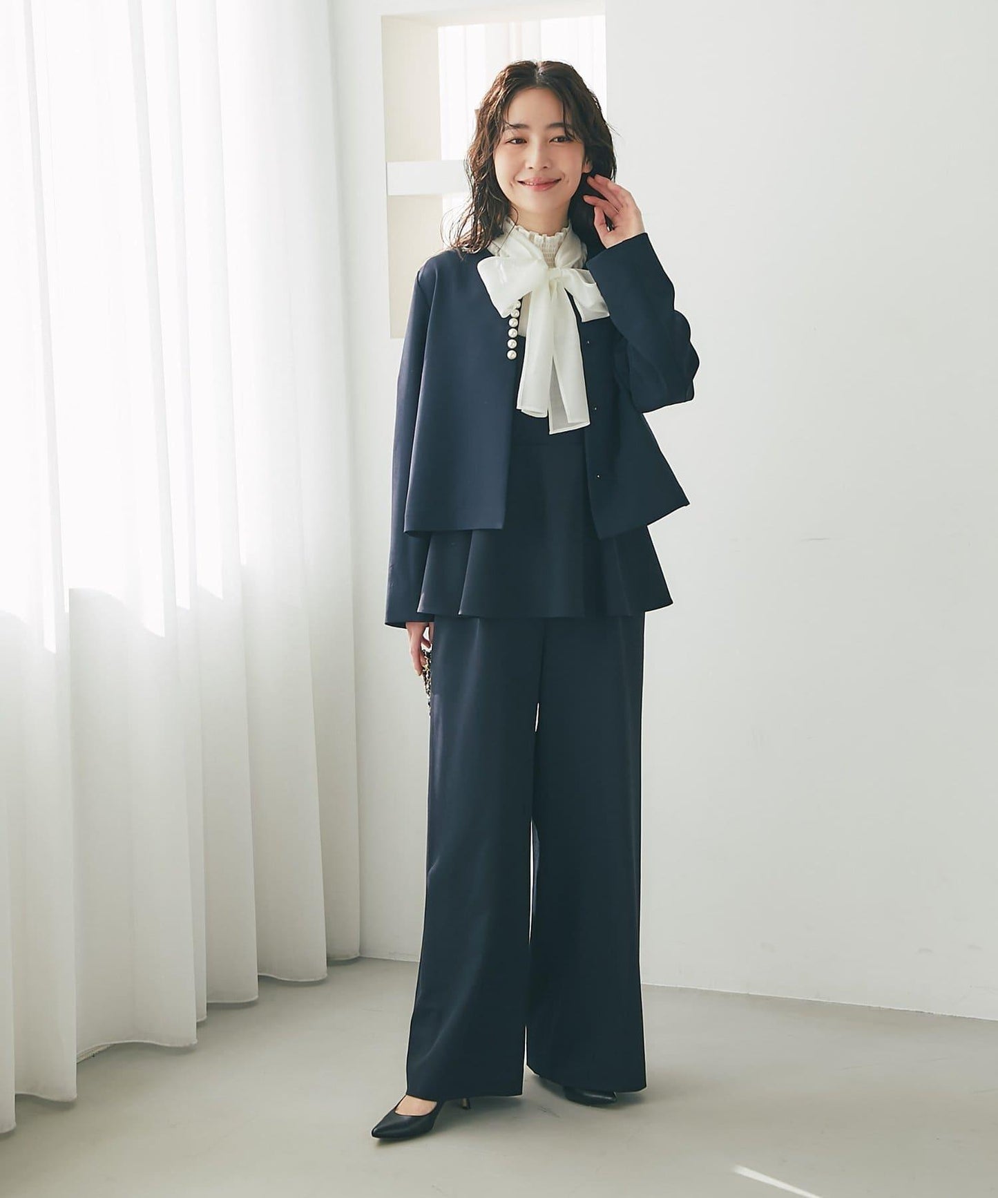 La boutique BonBon 荷葉邊吊帶連體褲
