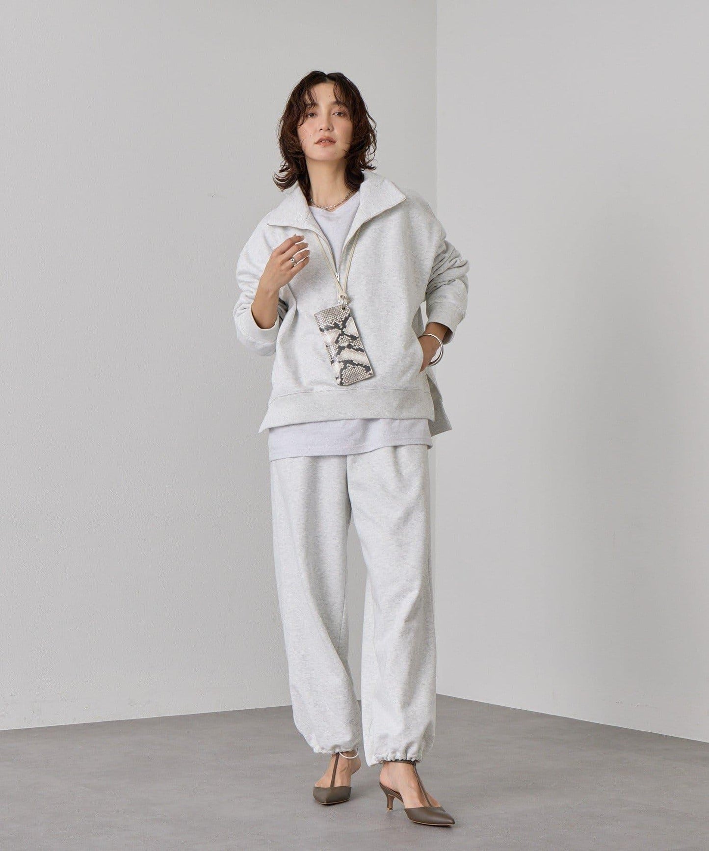 ZIP SWEAT 拉鍊套頭衛衣