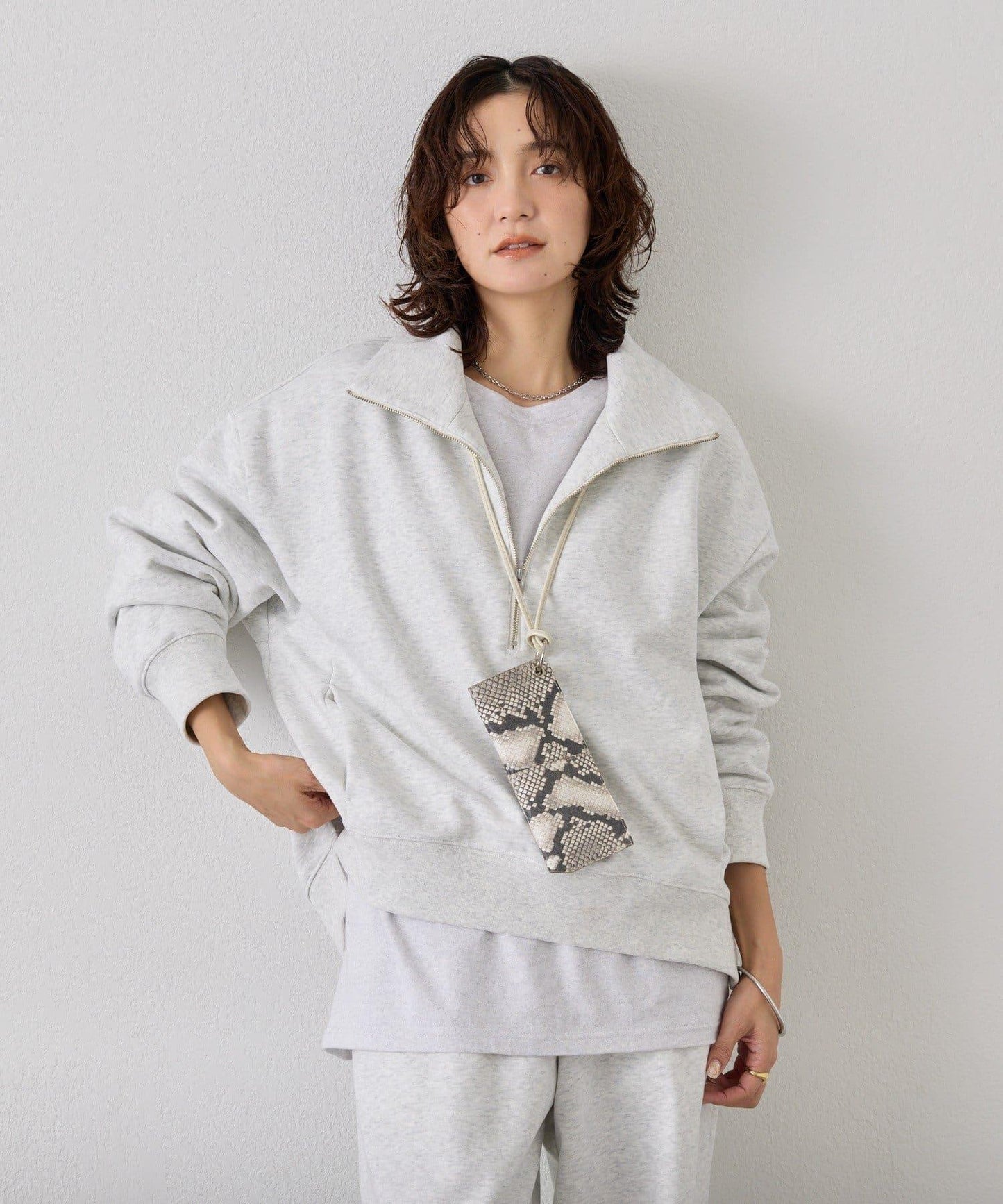 ZIP SWEAT 拉鍊套頭衛衣