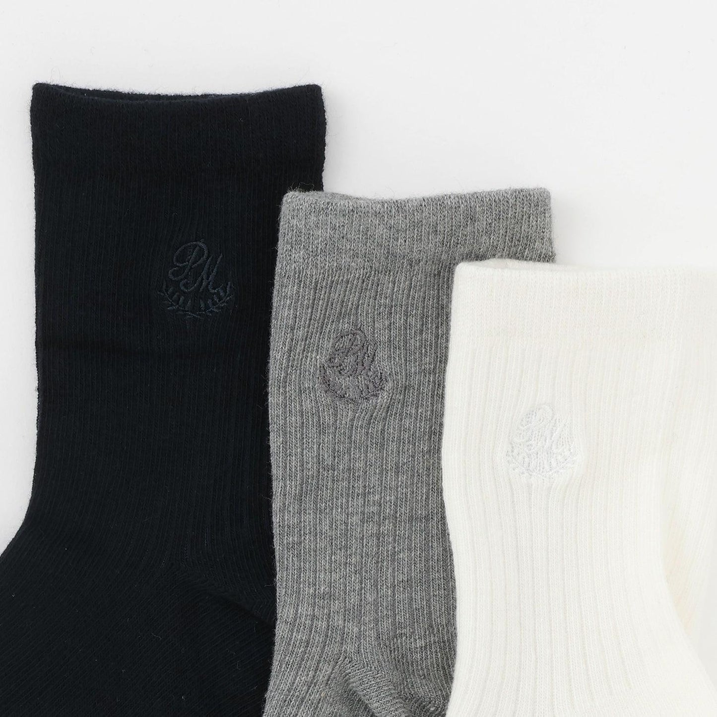 刺繡中筒襪