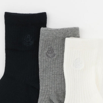 刺繡中筒襪