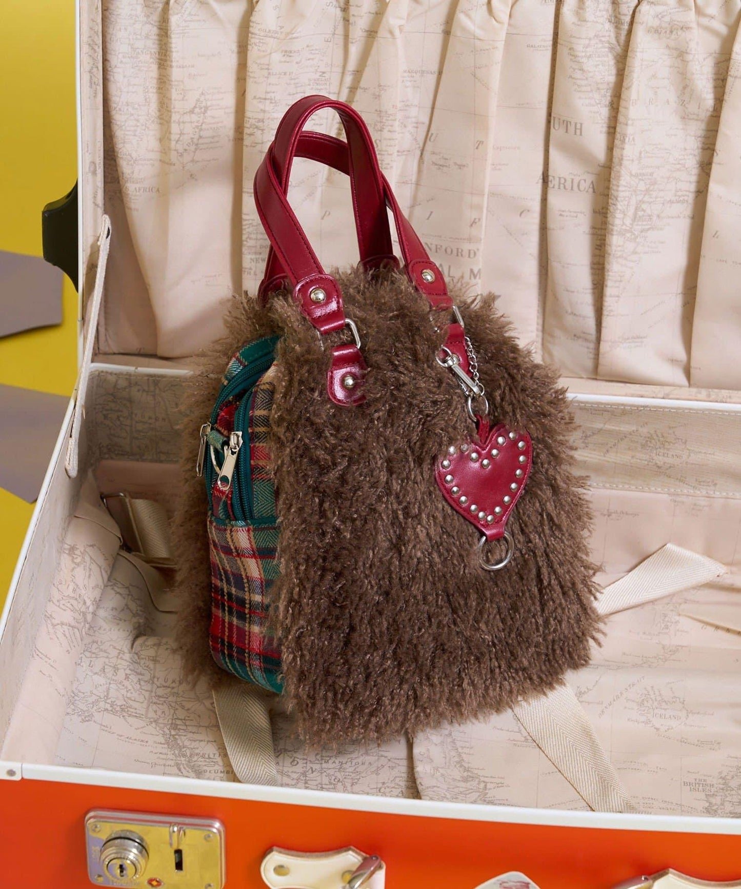 Me+Me 心形吊墜裝飾 毛絨 波士頓包