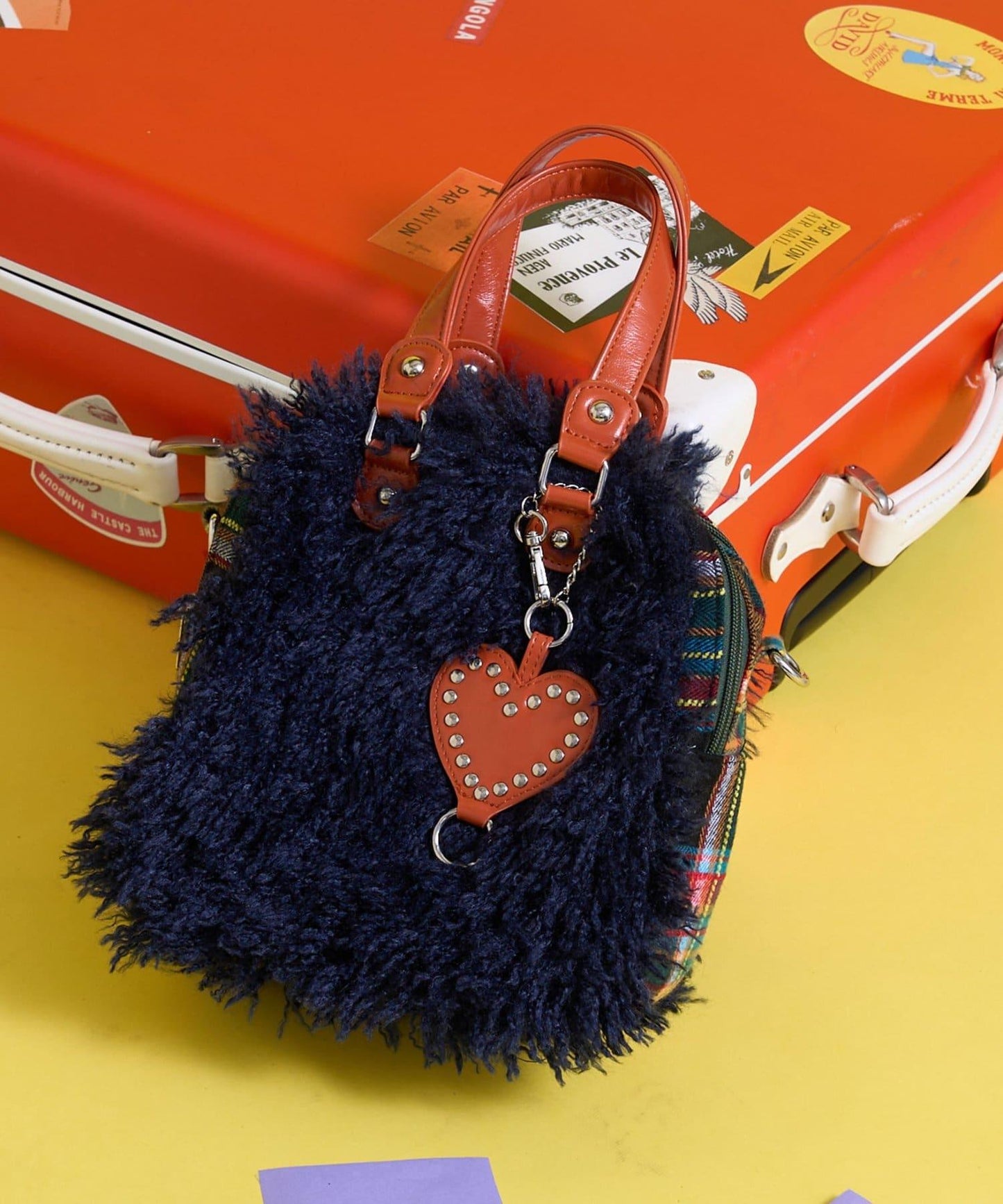 Me+Me 心形吊墜裝飾 毛絨 波士頓包