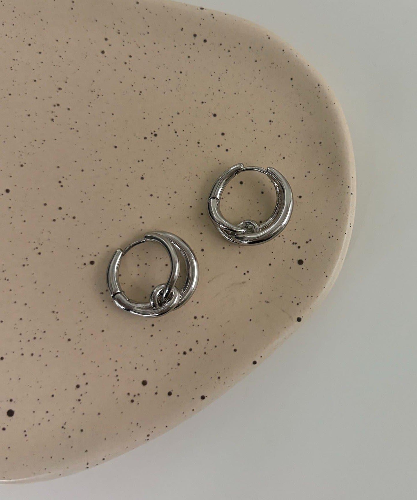 GOLDY 結飾圓環耳釘