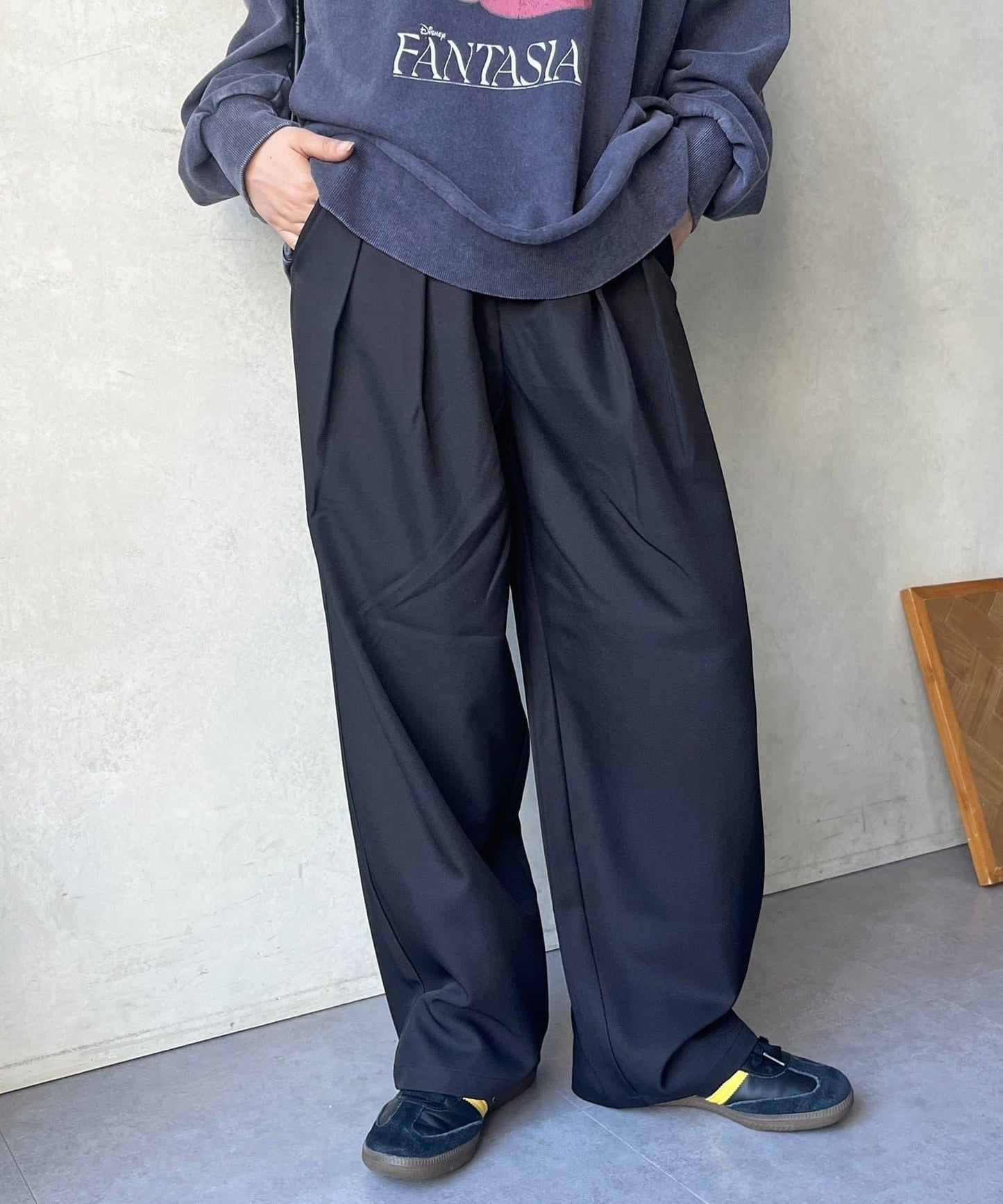 全體型適配 褶飾闊腿 休閒西褲