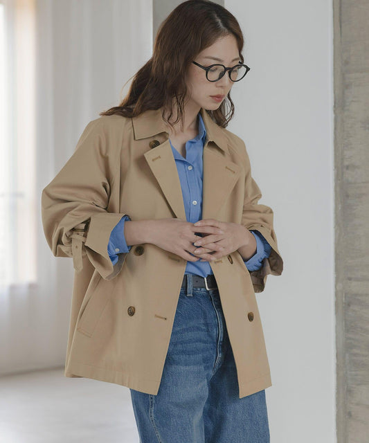 防潑水短款風衣