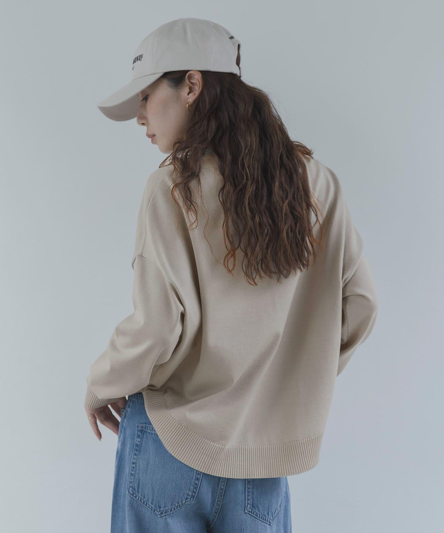 防起球繭形針織上衣（部分色）