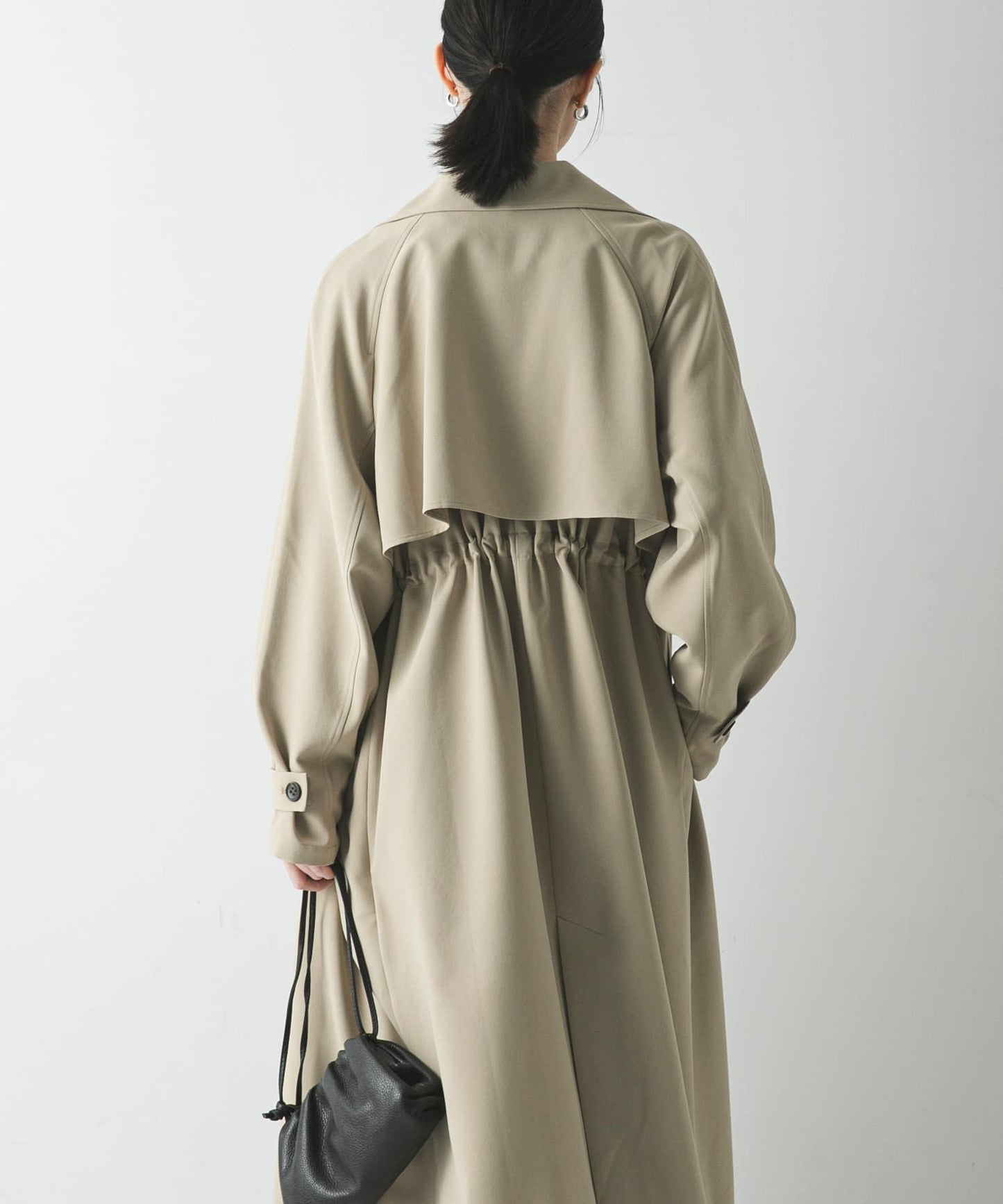 防潑水防紫外線 抽繩風衣