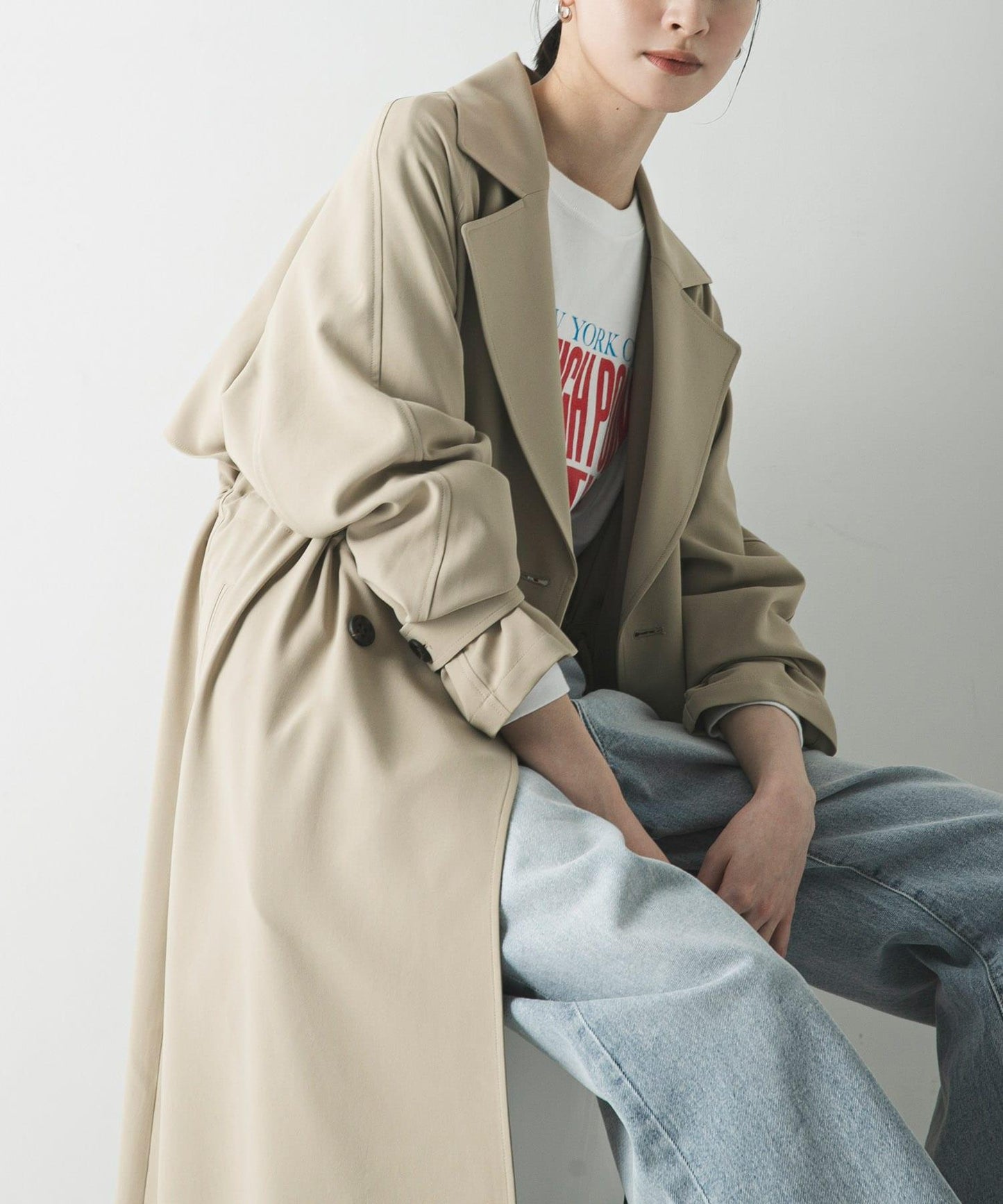 防潑水防紫外線 抽繩風衣