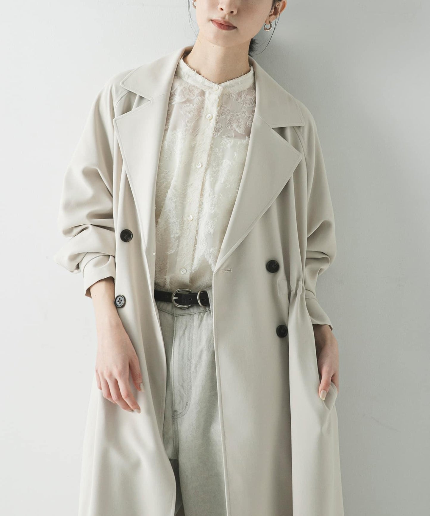 防潑水防紫外線 抽繩風衣