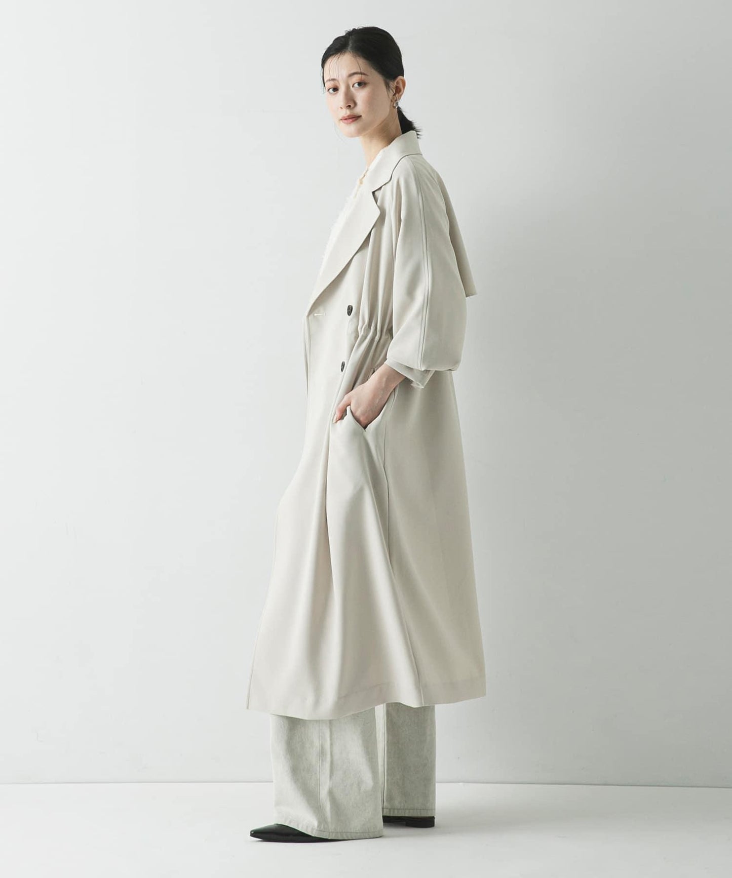 防潑水防紫外線 抽繩風衣