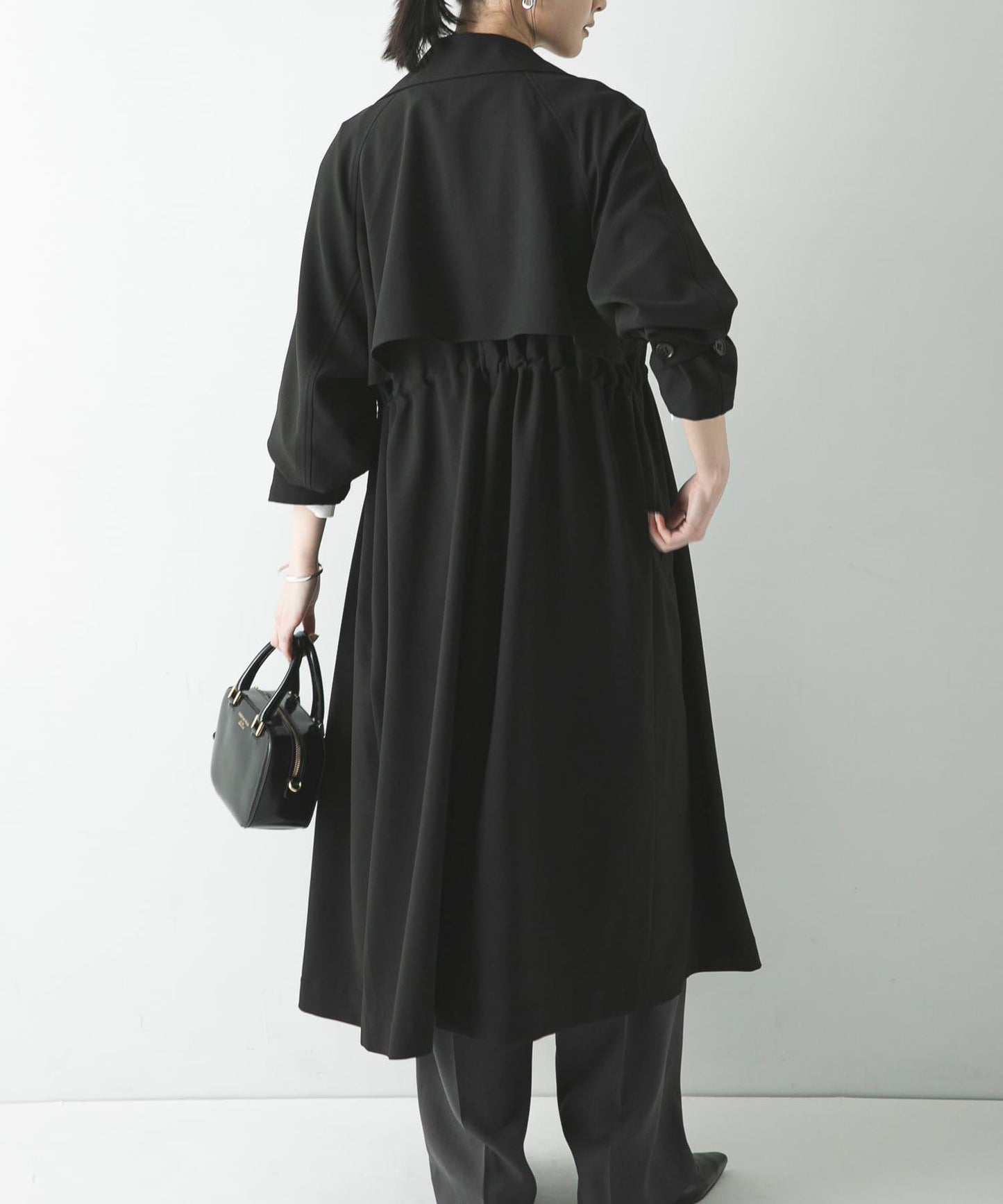 防潑水防紫外線 抽繩風衣