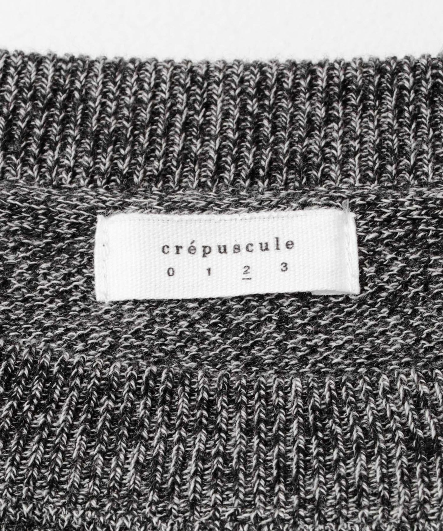 crepuscule Co/Ra Moss Stitch 苔蘚針織套頭衫