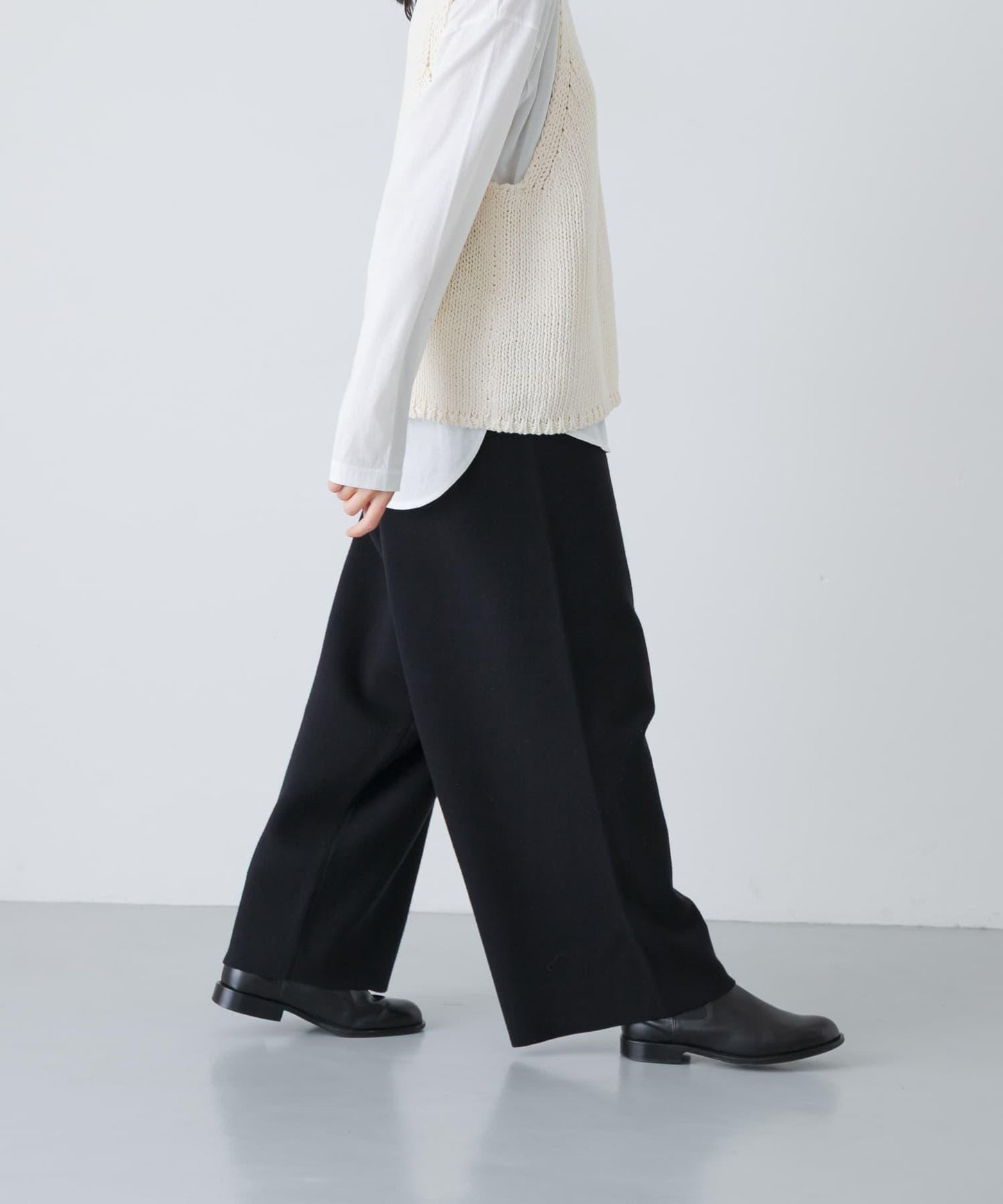 棉羊絨針織褲子