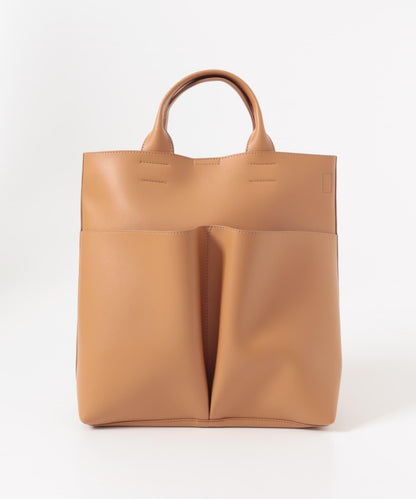 外口袋簡約設計 單肩包