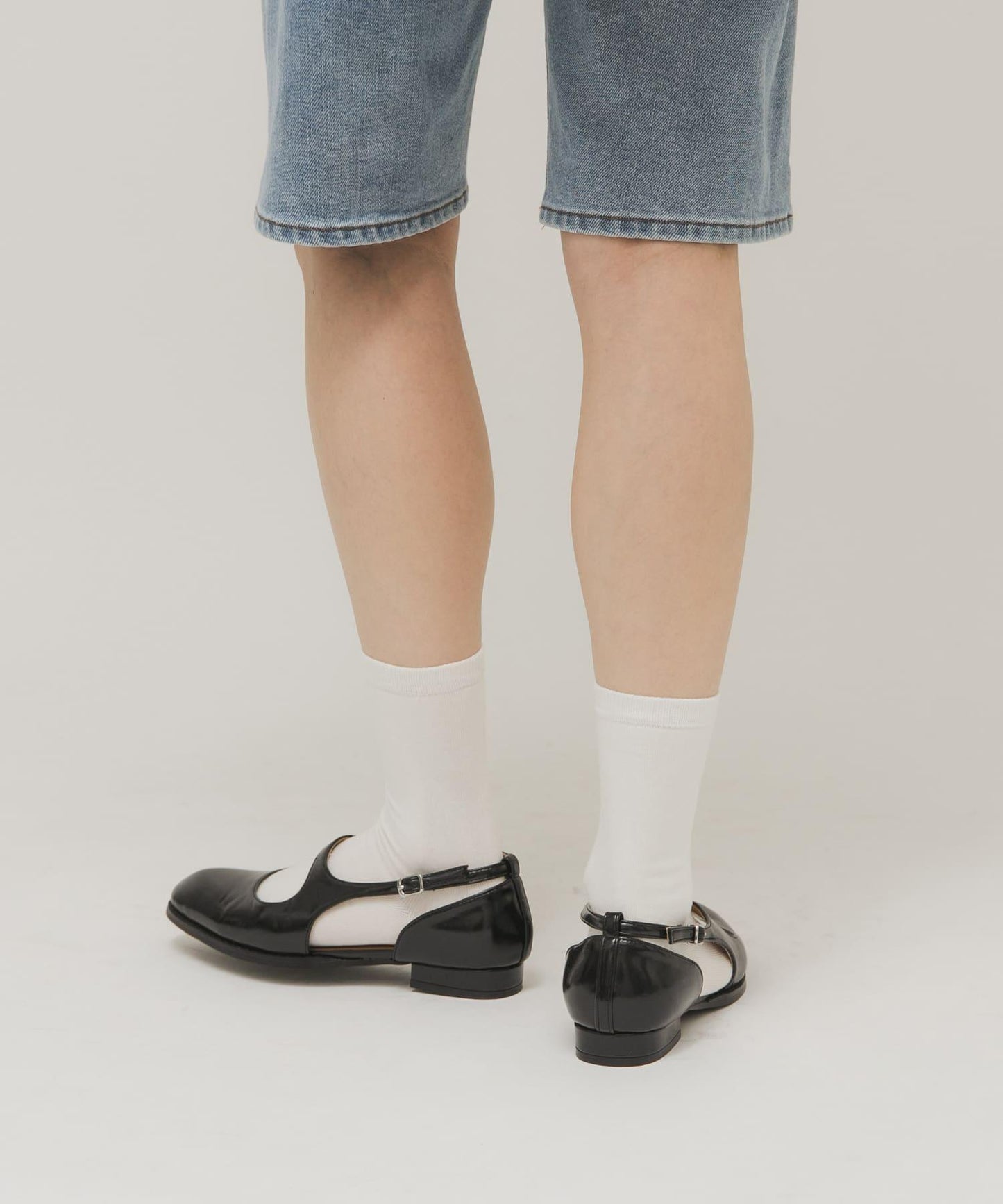 剪裁設計瑪麗珍樂福鞋