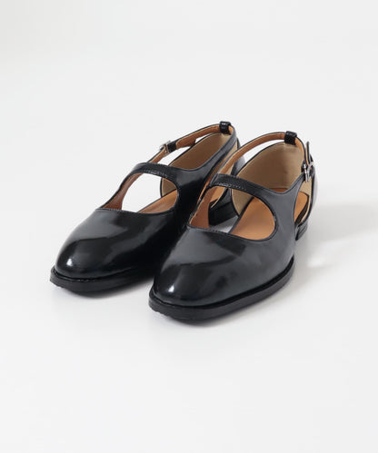 剪裁設計瑪麗珍樂福鞋