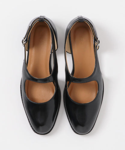 剪裁設計瑪麗珍樂福鞋