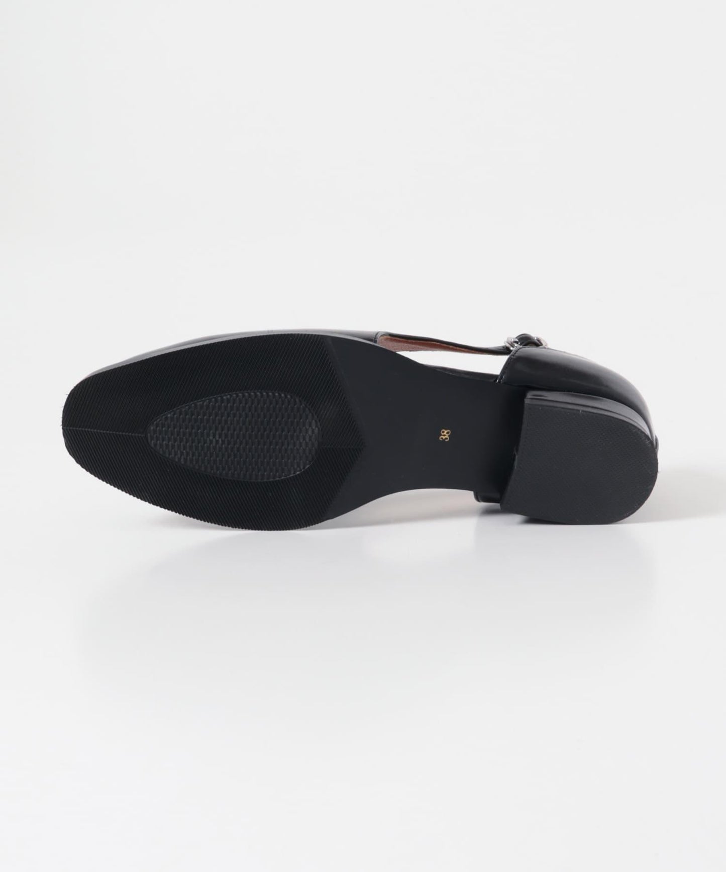 剪裁設計瑪麗珍樂福鞋