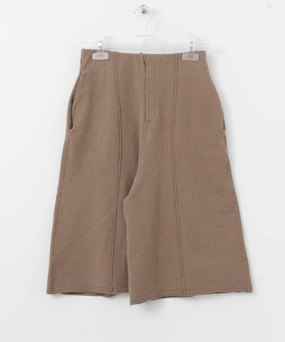 PINTACK HALF PANTS