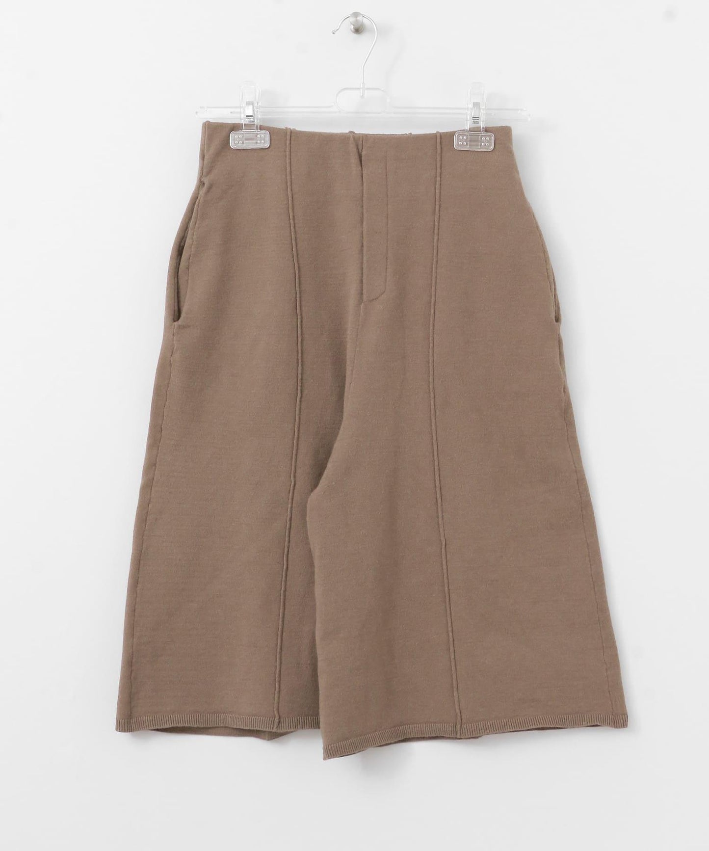 PINTACK HALF PANTS