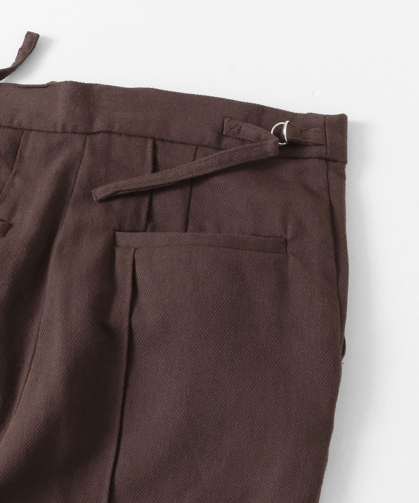 BACK SLIT PANTS