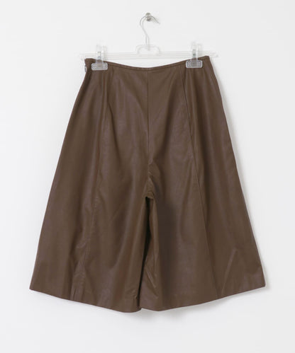 eco leather 短褲