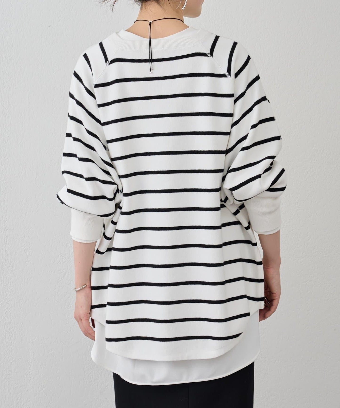 BA字母側拉鍊針織衫