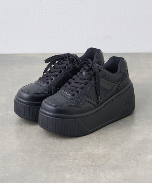 -3kg顯瘦效果 厚底運動鞋